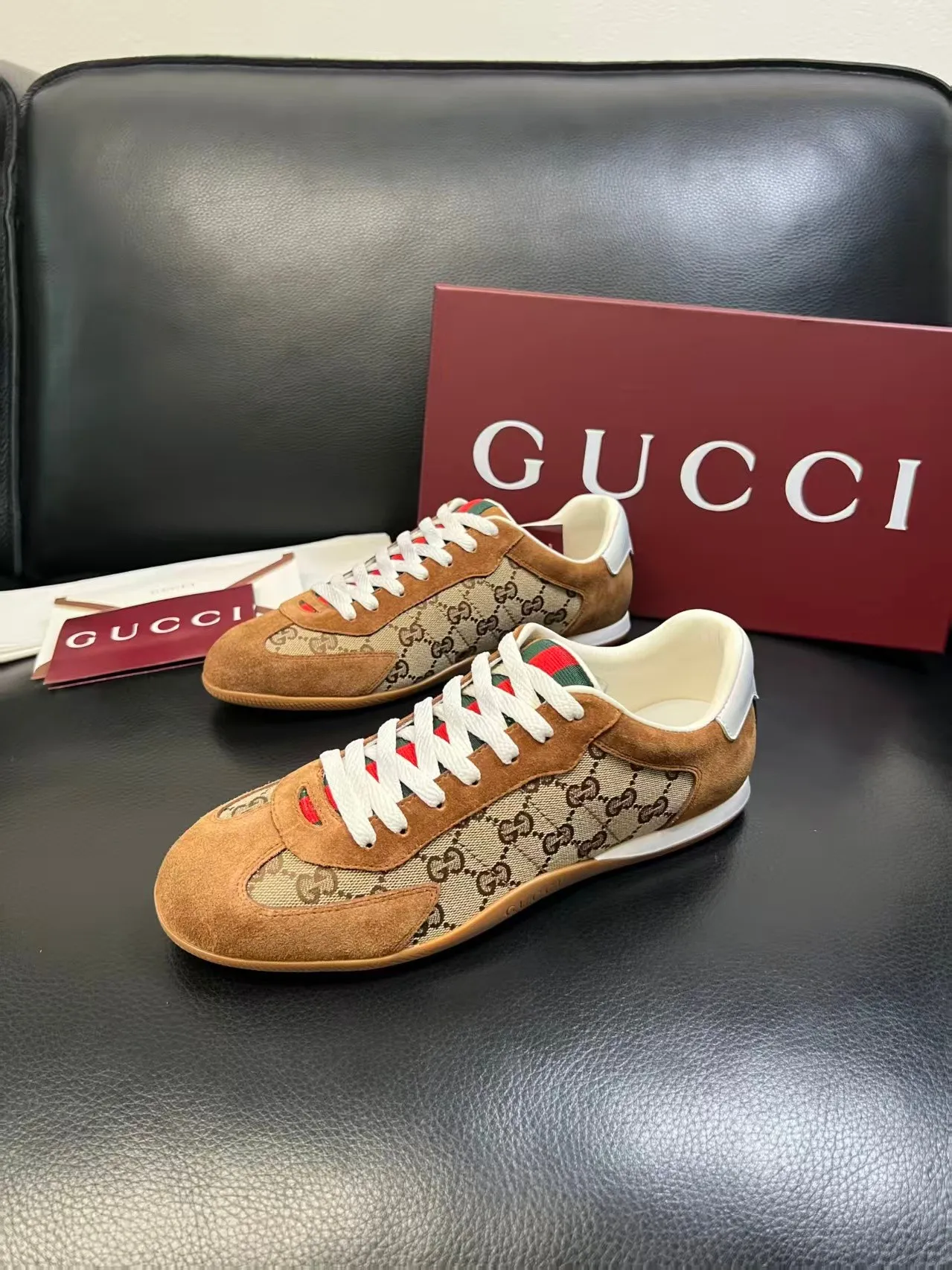 Men's Men's Shoes 💰440 [New Style] 🎍🎍Gucci - New Men's Shoes GUCCI [Lightning] The latest shoes are shipped. Original quality, fashionable, special material, sheepskin lining, brand new packaging. The foot feels super comfortable and the workmanship is impeccable. Size: 38-44 (45 can be customized